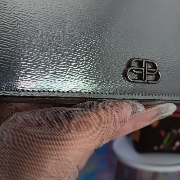 Balenciaga Chrome Silver Leather Large Size Bi-Fold Snap Wallet Men’s Women’s Fu - Picture 5 of 15